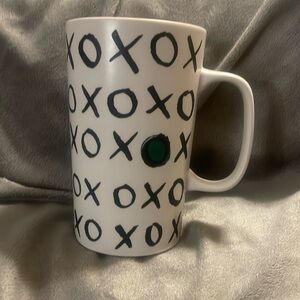 Starbucks 2015 Seasonal XOXO handle mug